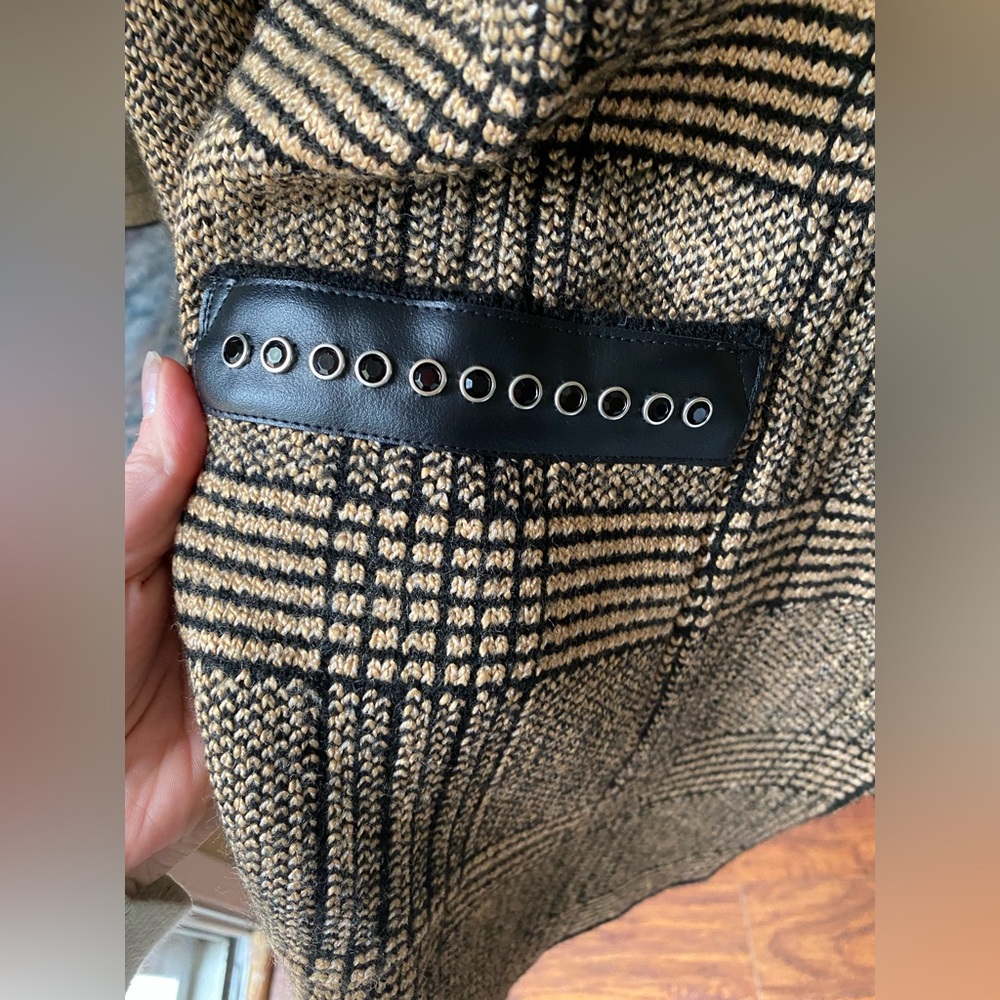 Plaid sweater Joseph ribkoff brown black camel cover up 223942x 3/4 sleeve - Picture 8 of 13